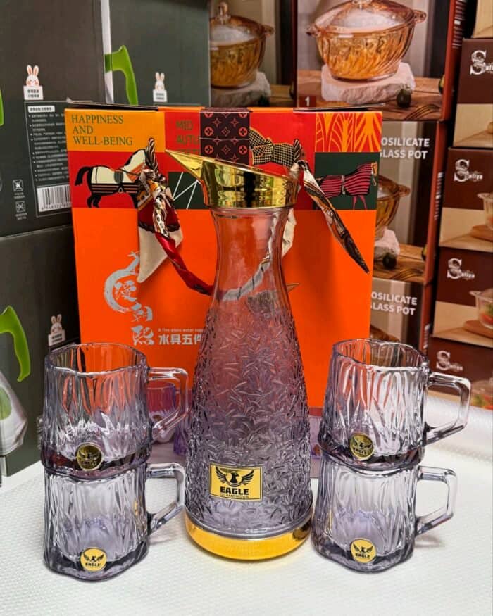 Ensemble Pichet tasse Carafe + 4 verres